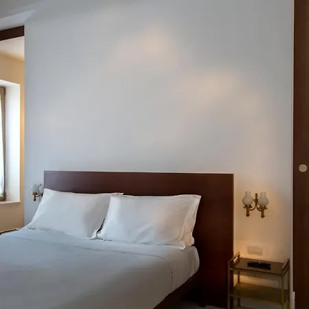 아파트 Corso Novara 5 Design *