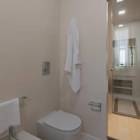 아파트 Corso Novara 5 Design *