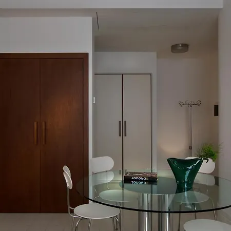 Corso Novara 5 Design 아파트 *