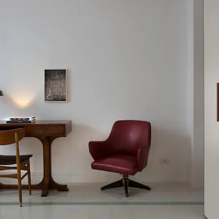 Corso Novara 5 Design Neapel